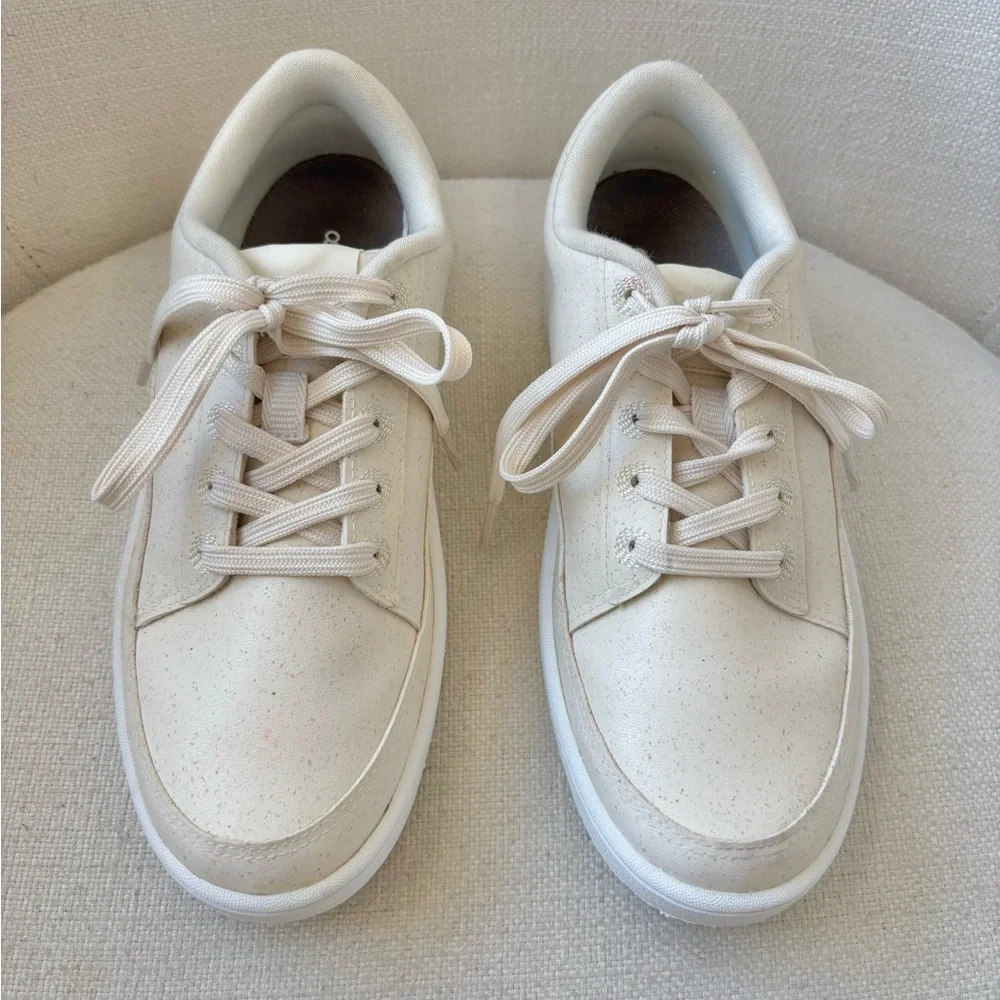 ALLBIRDS Plant Pacer PP Sneakers Natural White Blizzard Size 6 Eco-Friendly
